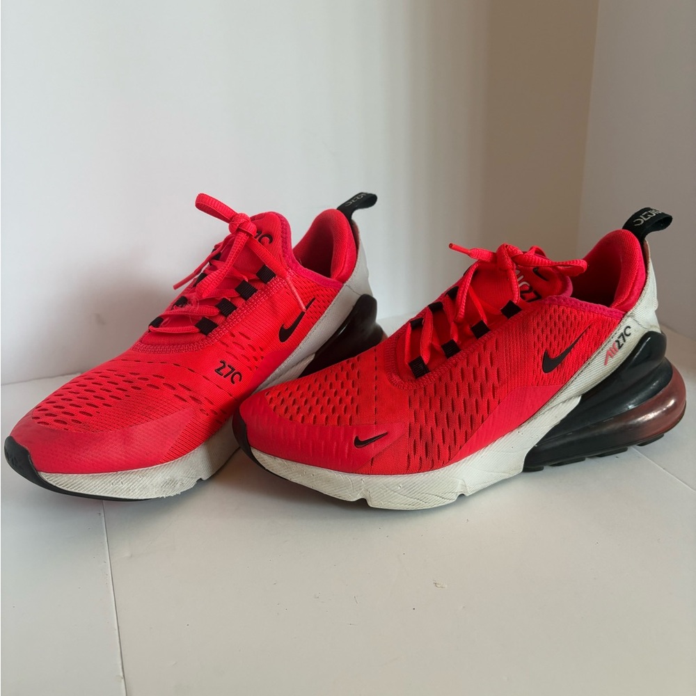 Nike Air Max 270 sneakers. Size 7Y - Picture 4 of 7
